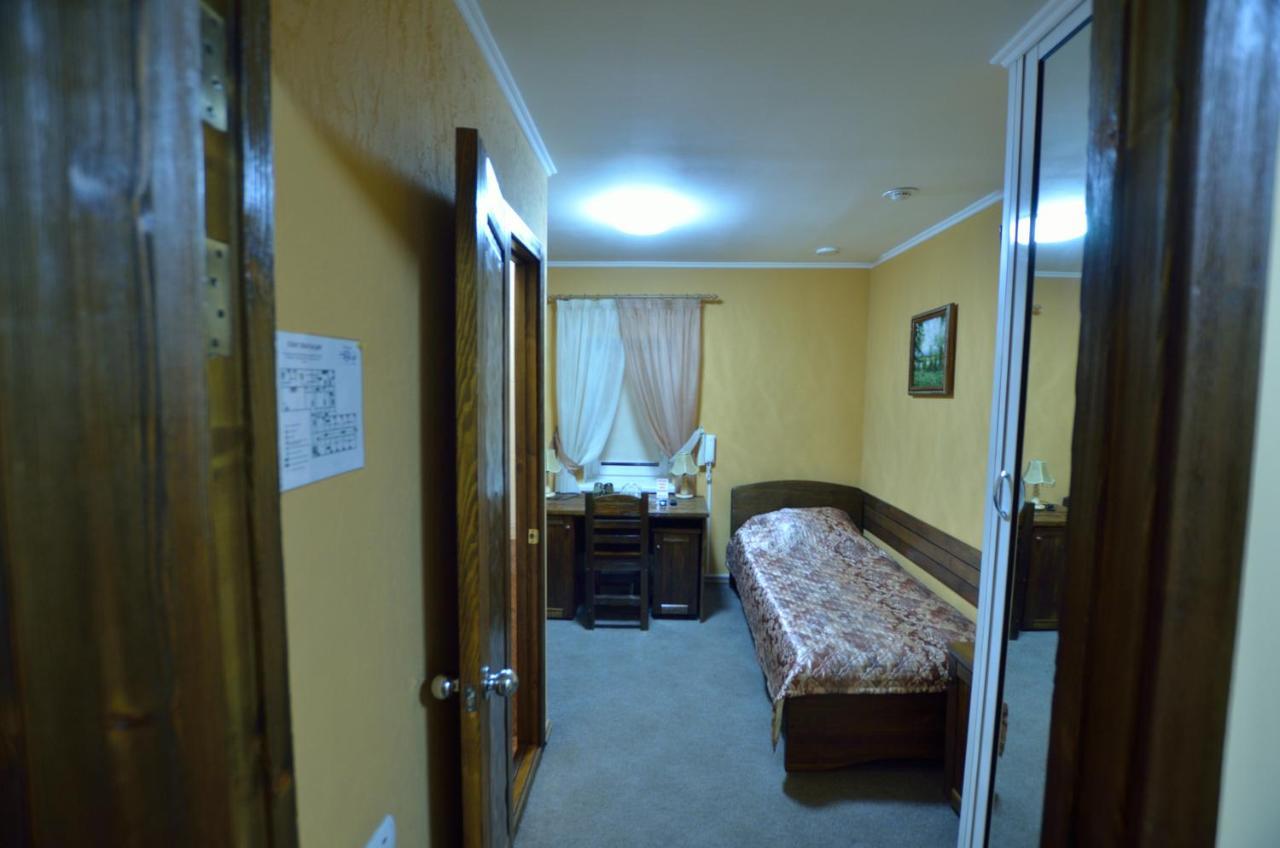 Garni Inn Krasnoyarsk Exterior foto