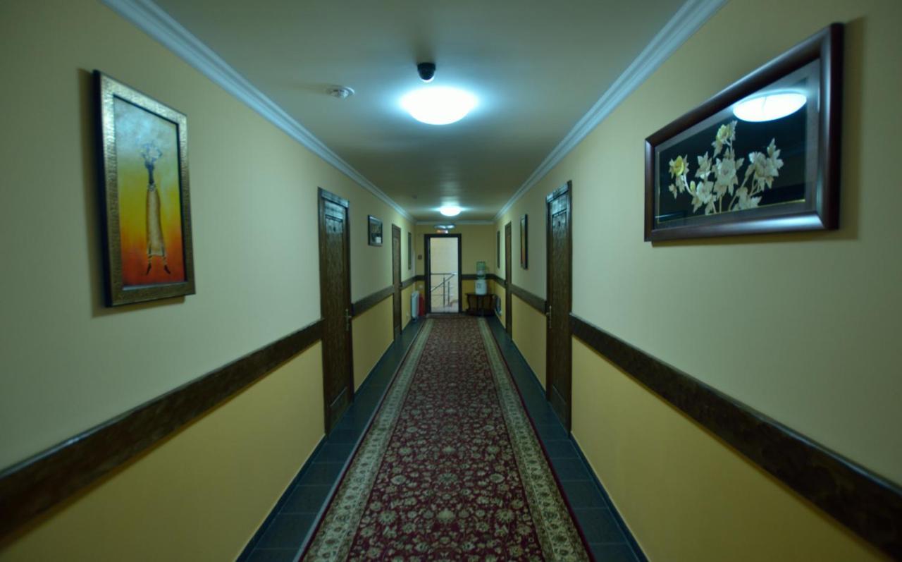 Garni Inn Krasnoyarsk Exterior foto